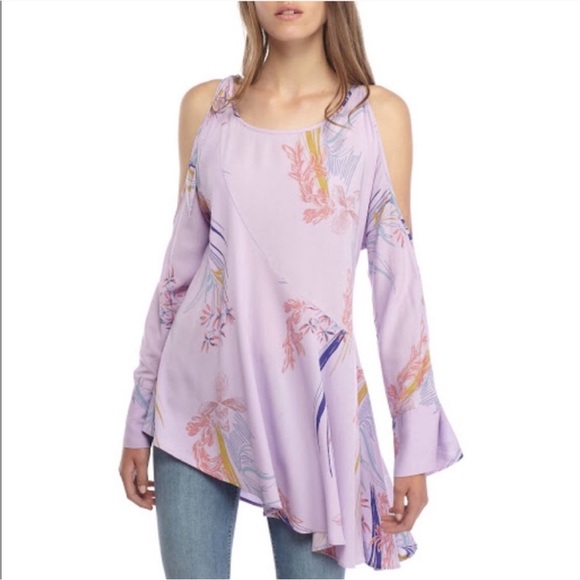 Free People Tops - FREE PEOPLE Clear Skies Cold Shoulder Tunic in Lilac